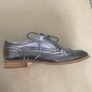 Metallic oxfords that are Wanted. Brand